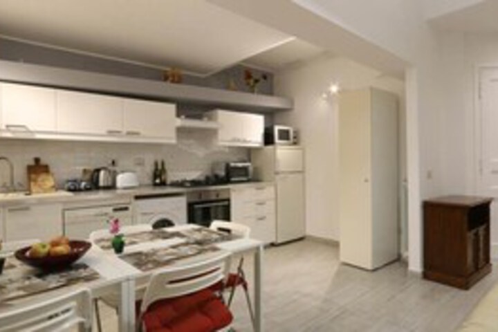 Room 24 of 25