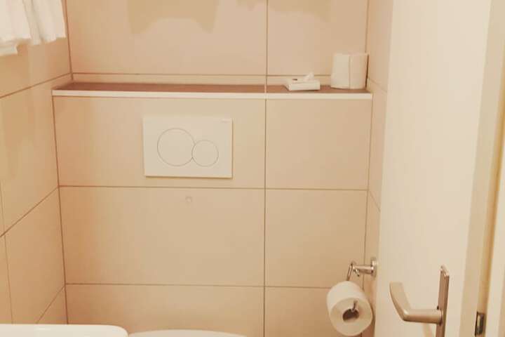Room 7 of 21