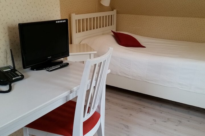 Room 47 of 83