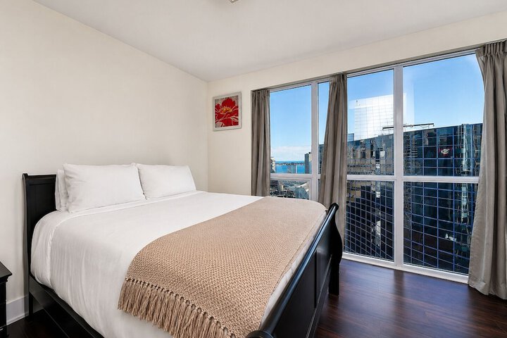 Room 70 of 148