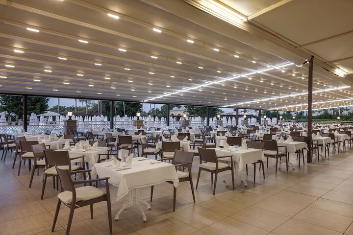 Dining 95 of 134
