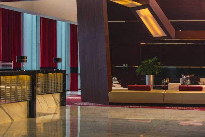 Business Center 92 of 102