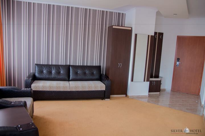 Room 18 of 51