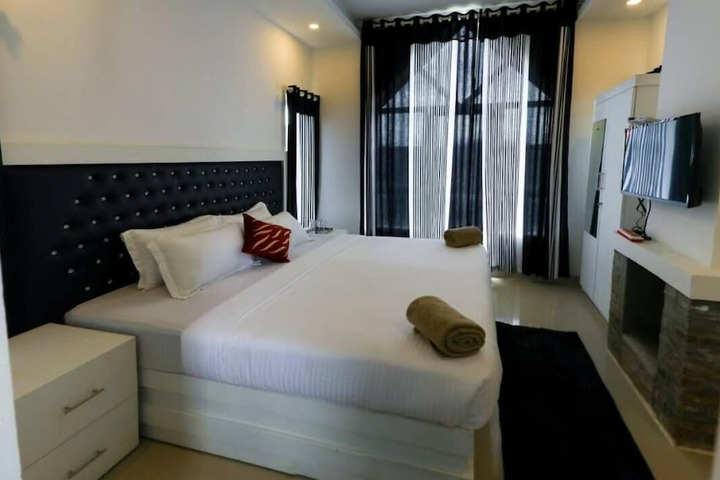 Room 9 of 41