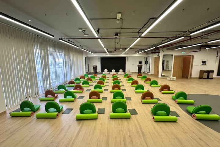 Ballroom/Hall 114 of 120