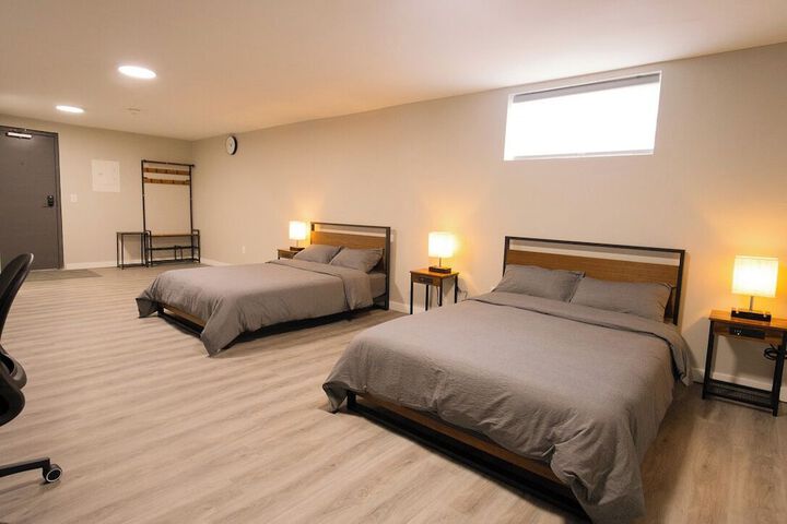 Room 13 of 29