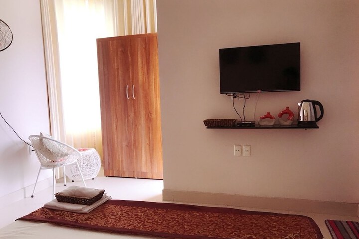 Room 19 of 28