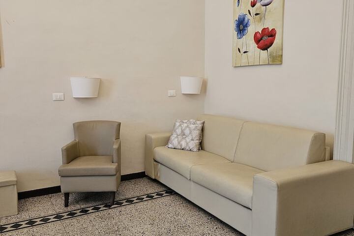 Room 3 of 10
