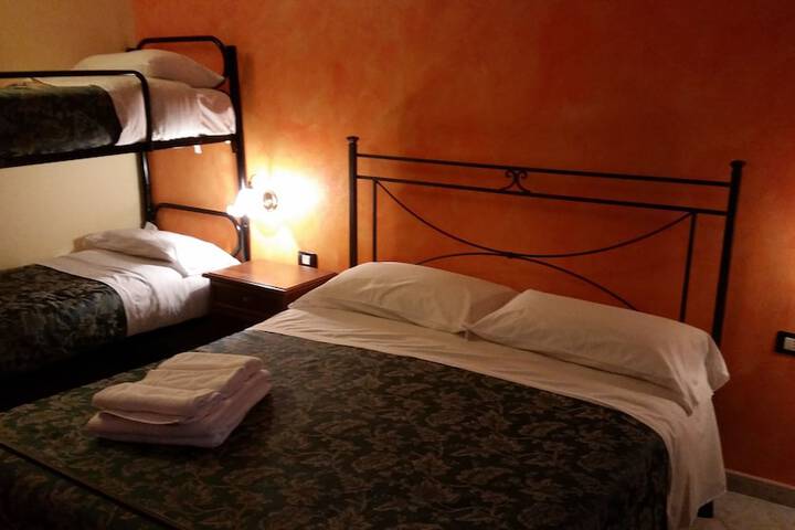 Room 7 of 53