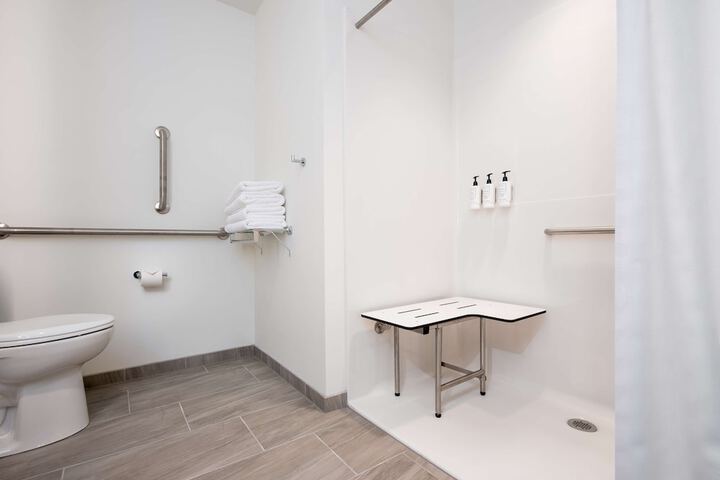Bathroom shower