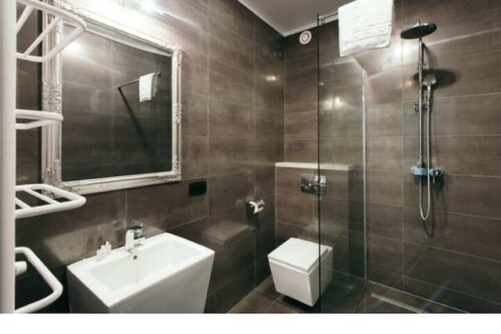 Room 168 of 183