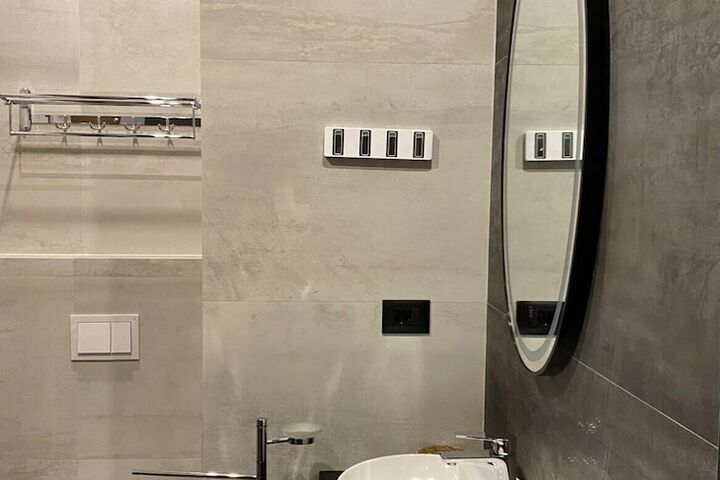 Room 55 of 71
