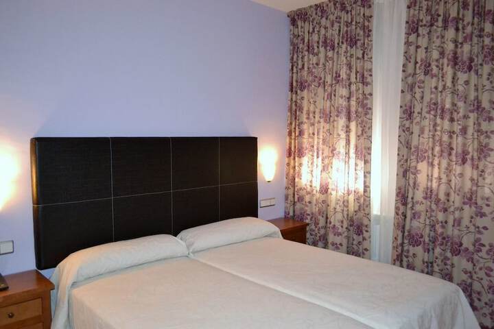 Room 3 of 16