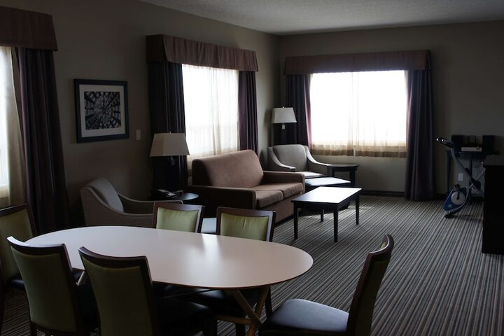Room 13 of 65