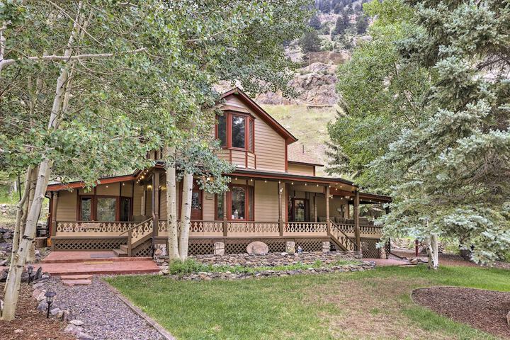 Family Home in Georgetown: Walk to Town & Railroad