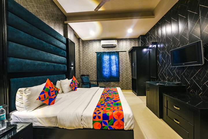 Room 30 of 44