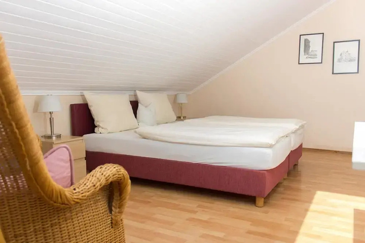 guest_rooms
