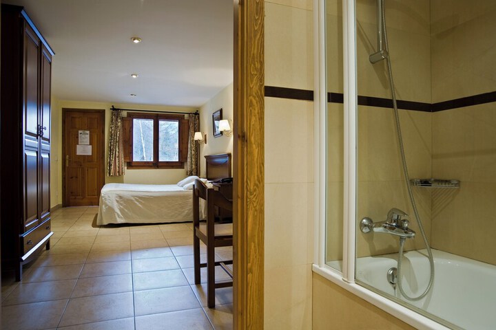 Room 15 of 47