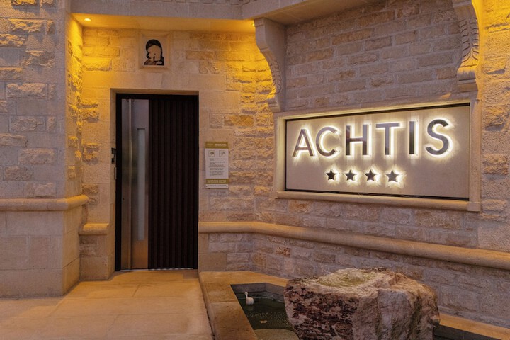 Hotel 48 of 60