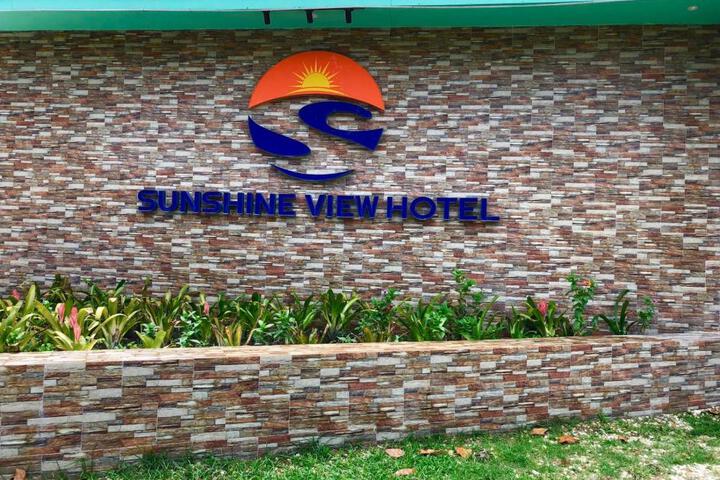 Sunshine View Hotel and Restaurant