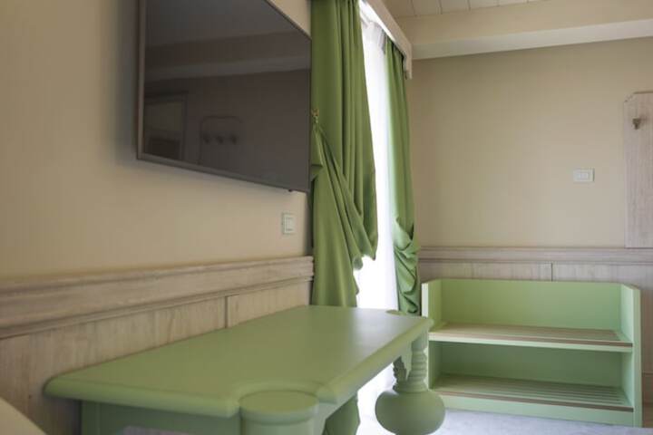 Room 20 of 47