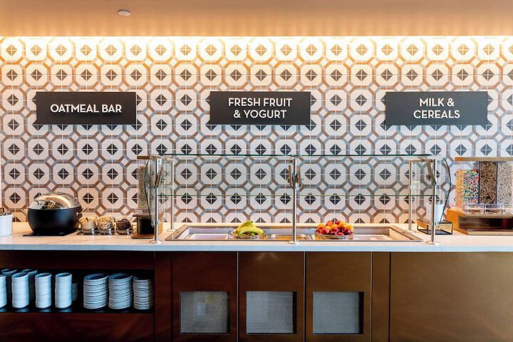Breakfast buffet
