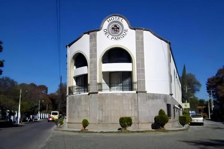 Hotel Del Parque in Tequisquiapan