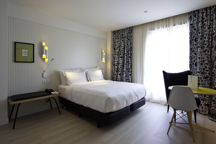 Room 19 of 46