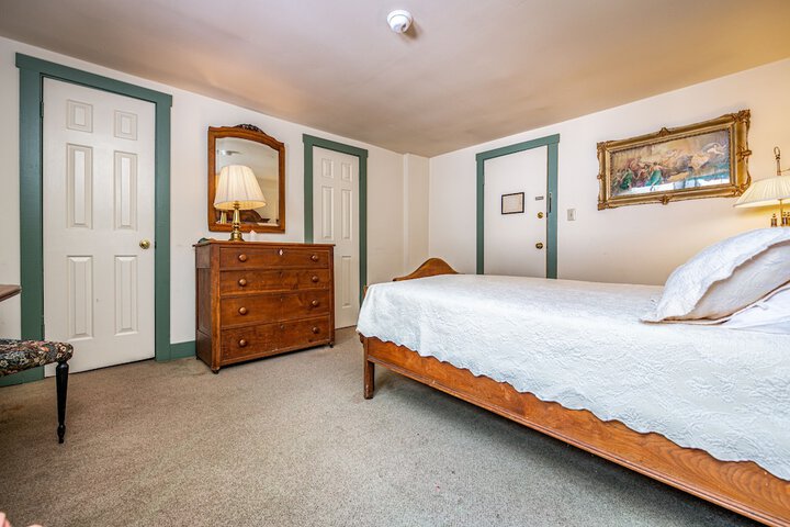 Cedar Creek Guest Room Double Bed (15 of 43)