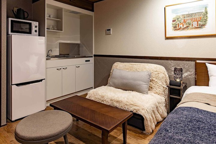 Room 14 of 111