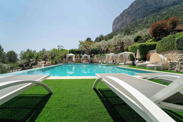 Pool 48 of 88