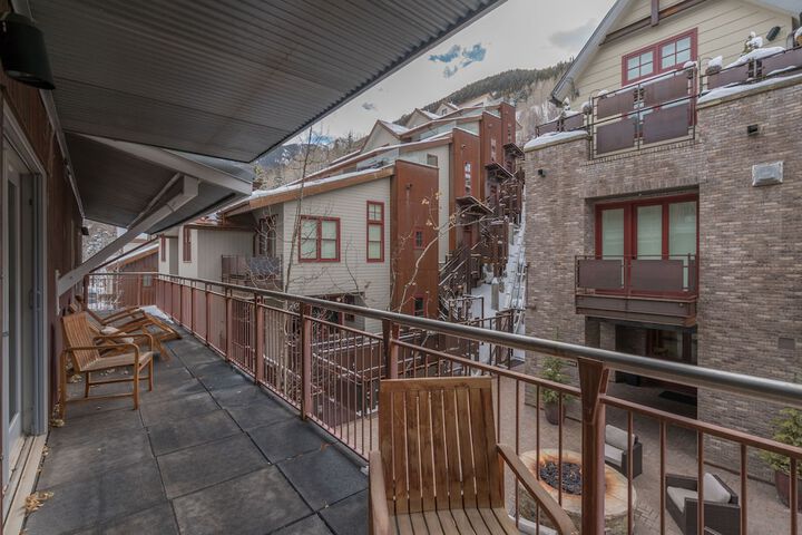 Terrace/Patio 289 of 382