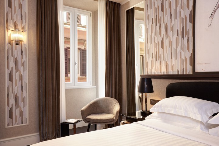 Room 15 of 78