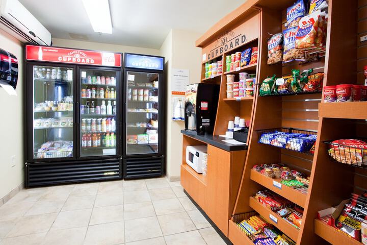 Snack bar