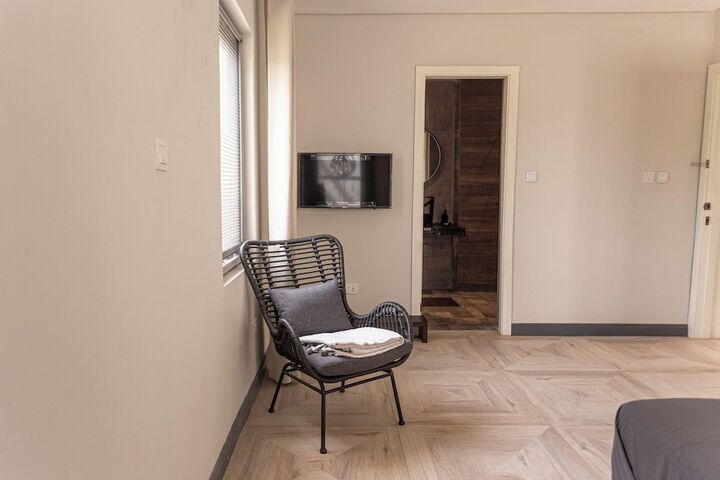Room 5 of 75