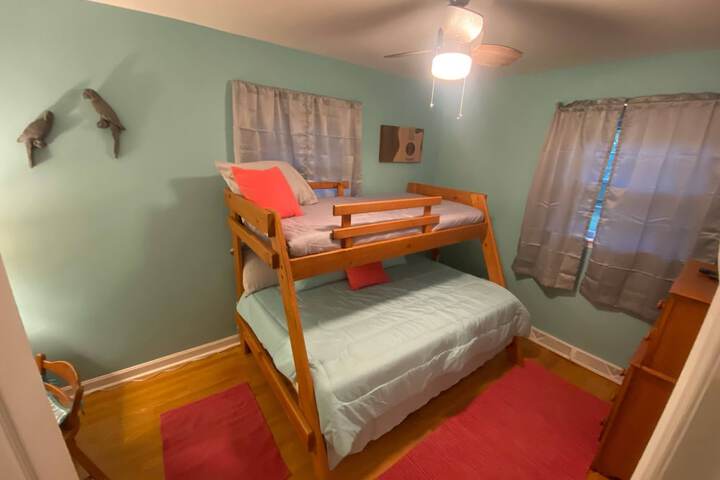 Room 21 of 150