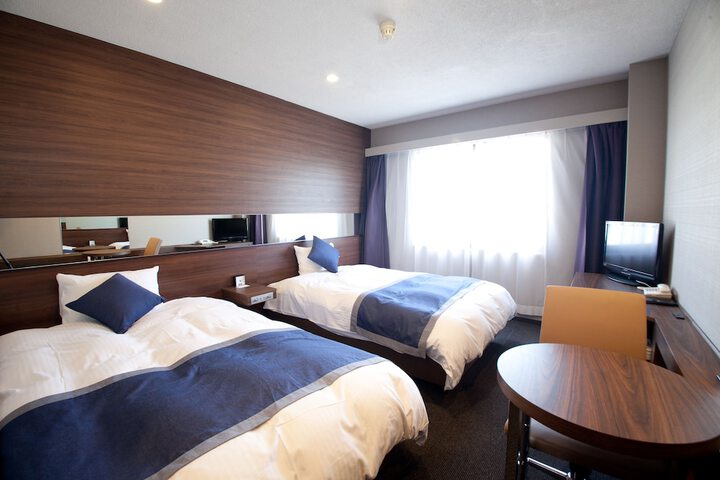 Room 7 of 41