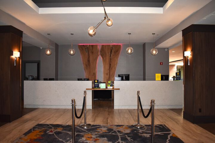 Hotel Interior 4 of 46