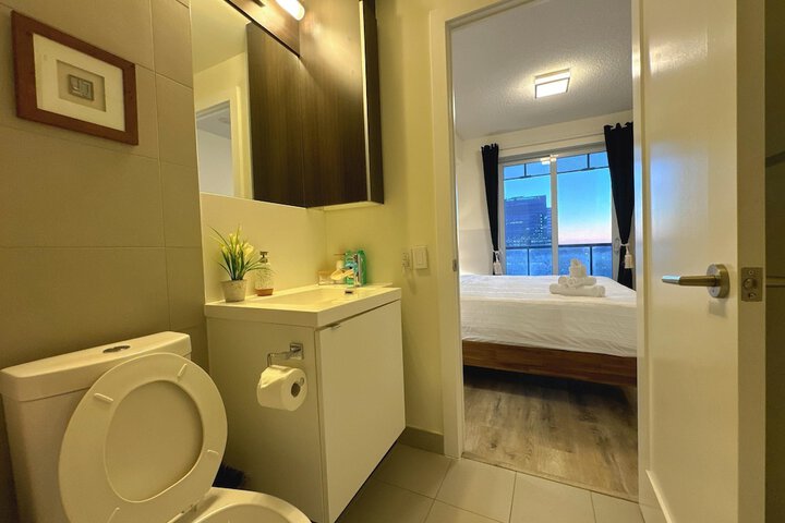 Room 353 of 448