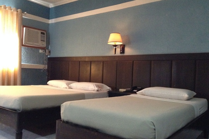 Room 14 of 35