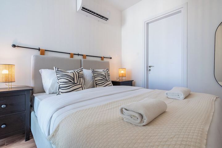 Room 21 of 210