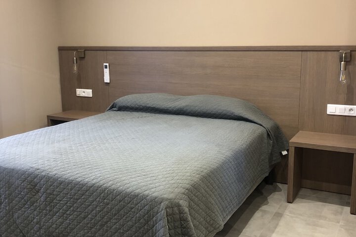 Room 5 of 71