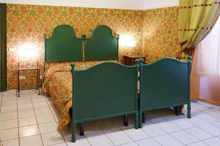 Room 5 of 29