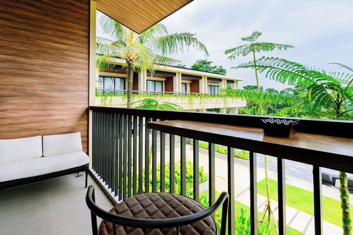 Terrace/Patio 51 of 61