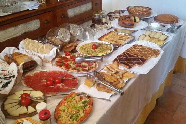 Dining 34 of 73