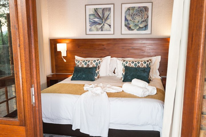 Room 4 of 54