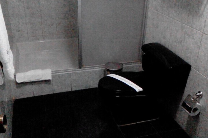Room 31 of 51