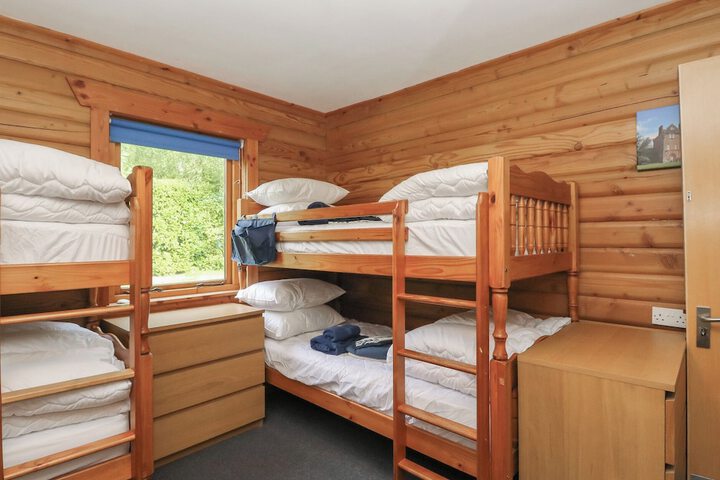 Room 6 of 40