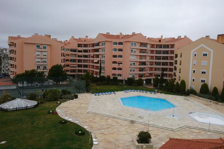 Hotel Exterior 86 of 87