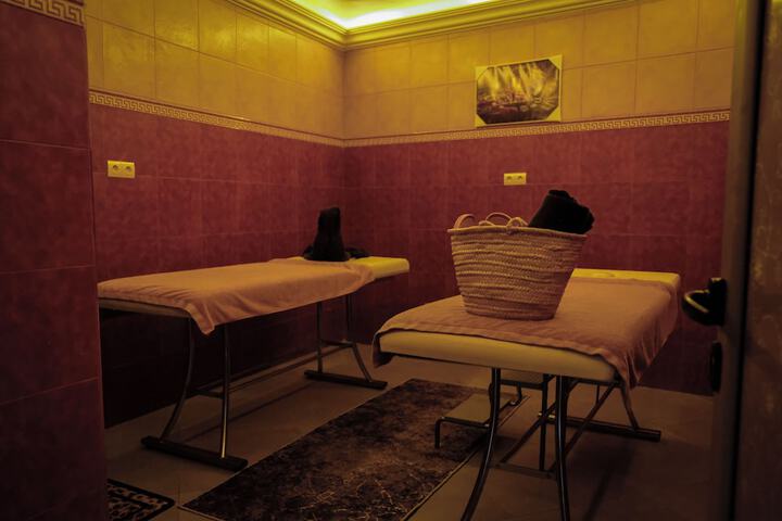 Spa 50 of 70